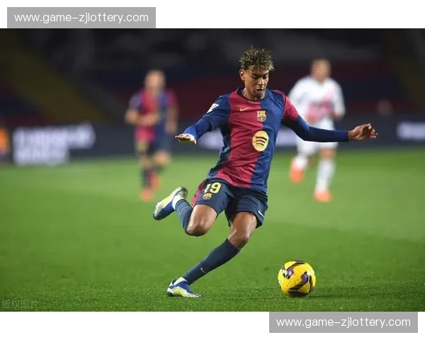 绿茵之上的王权与诗意：当巴萨再次遇见皇马，全世界都在屏息